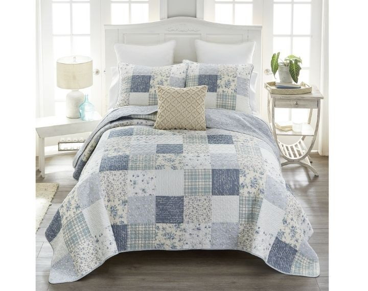 Blue Pastures Bedding Collection