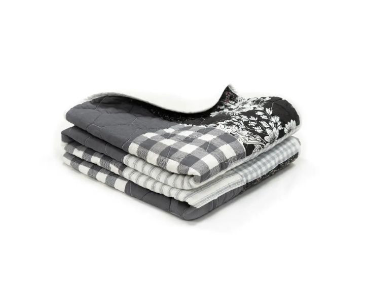 Indiana Farmhouse Throw