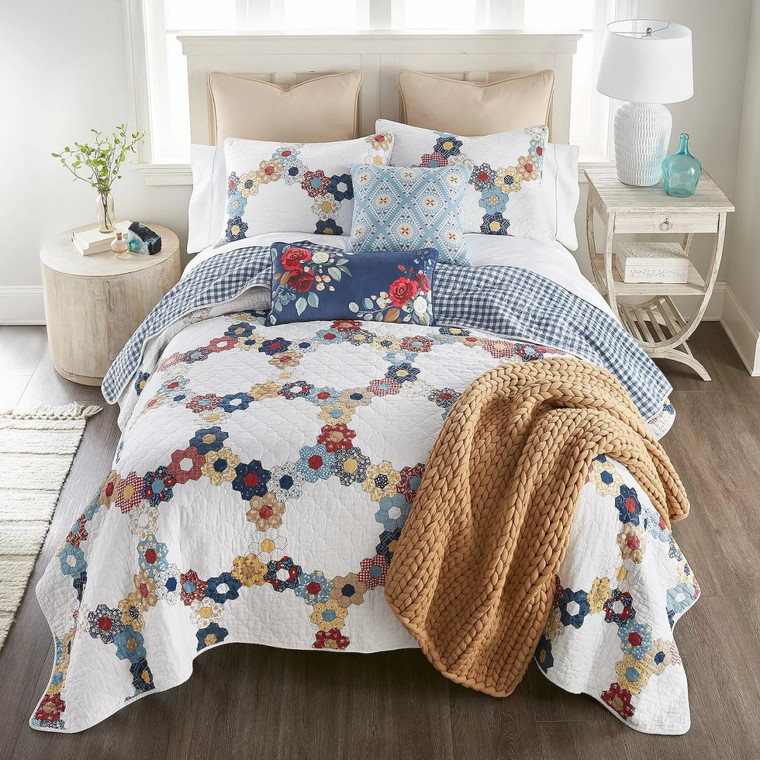 Prairie Quilt Set - With Shams
