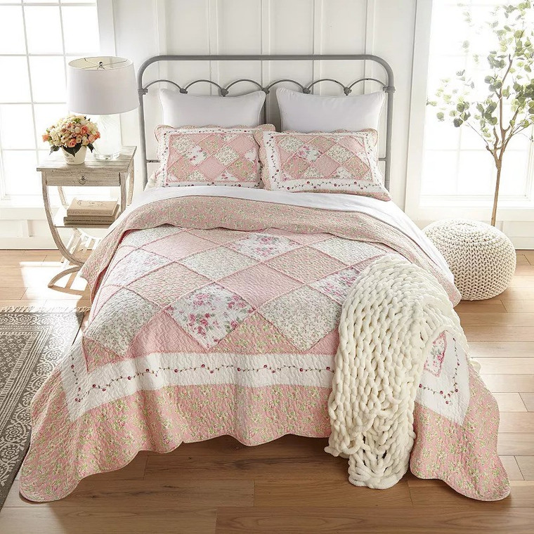Strawberry Garden Bedding Collection